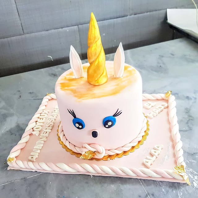 Piece montée anniversaire