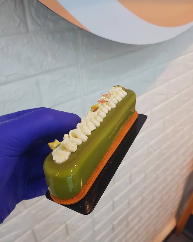 Finger pistache